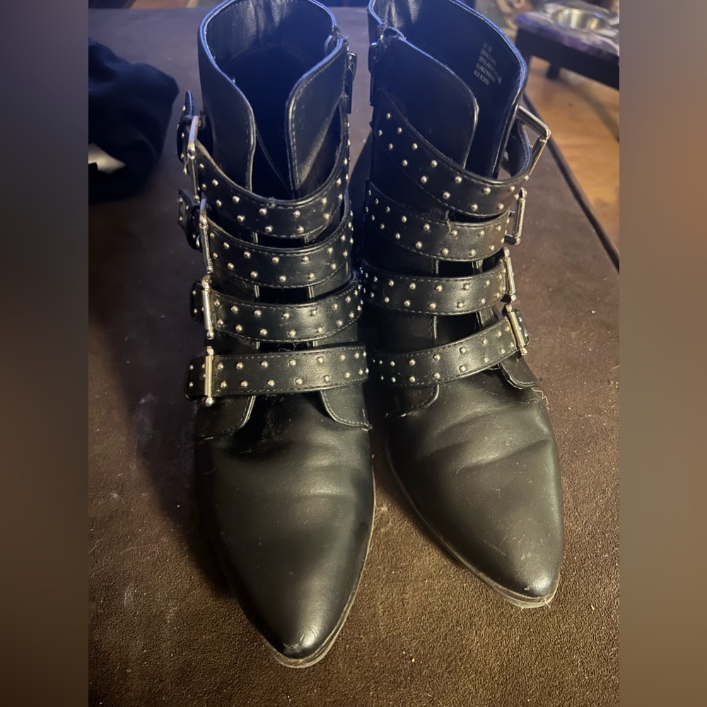 Womens ankle boots